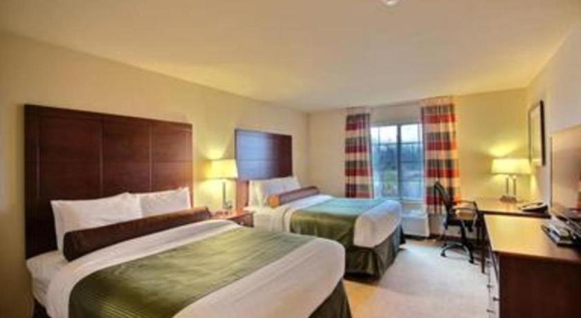 Americinn By Wyndham Oshkosh Bagian luar foto